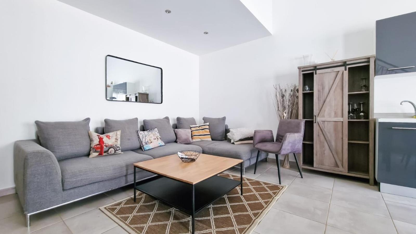 Appartement Plein Centre Bernis 외부 사진